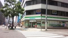ファミリーマート　紙屋町東店