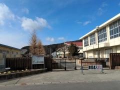 鹿妻小学校