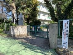 栄和小学校