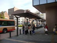 「大久保駅」バス停留所
