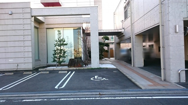 アテーナ 雰囲気