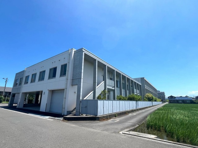 アテーナ 施設外観