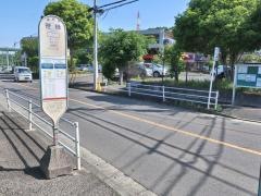 「笹峰」バス停留所