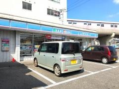 ローソン　村上駅前店