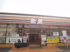 セブンイレブン　名古屋中割町3丁目店