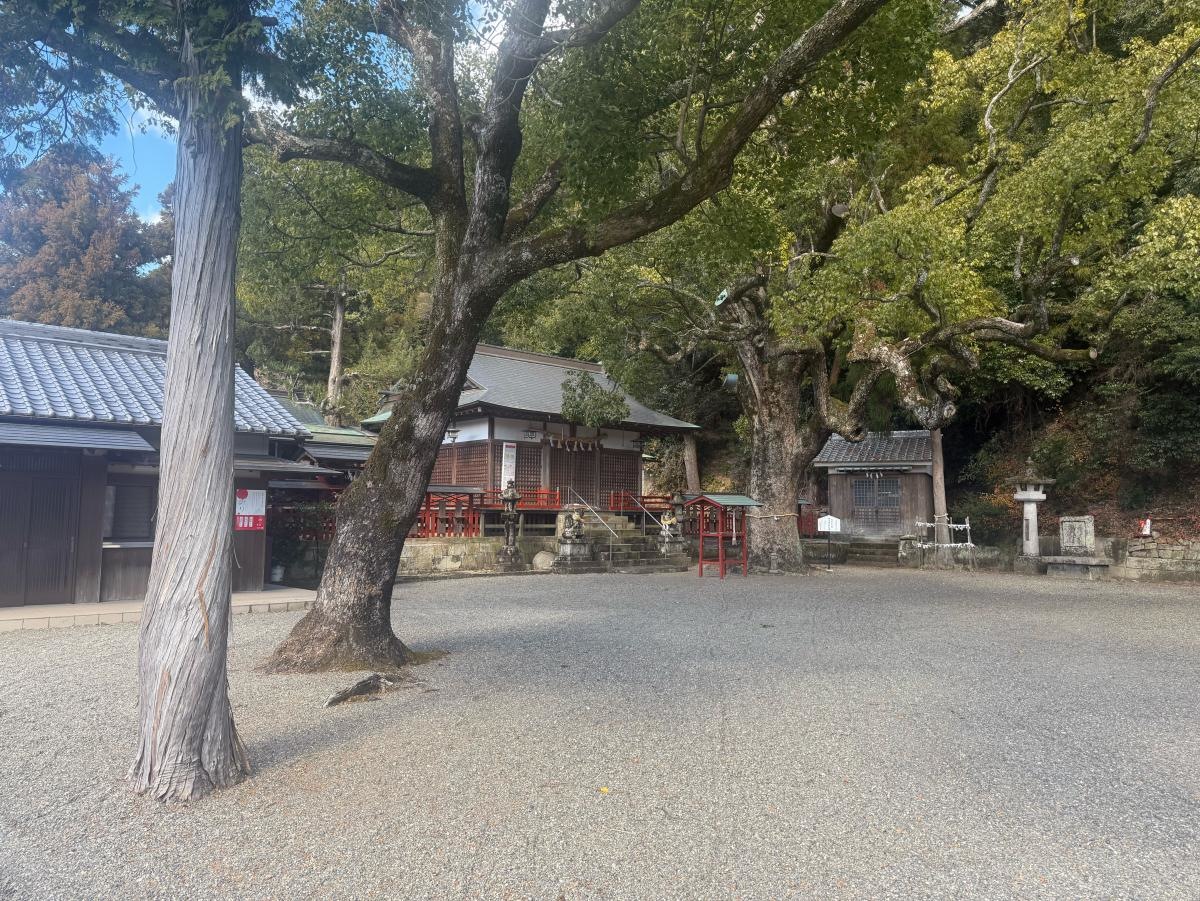 春日神社