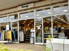 ハニーズ　上三川店