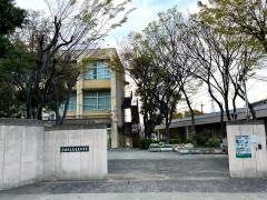 尼崎市立武庫東中学校