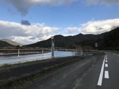 「井出口」バス停留所