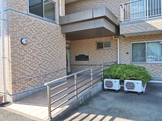 入口