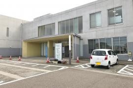 富山市立図書館呉羽分館