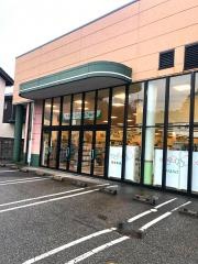 ダイソー　みしまや楽山店