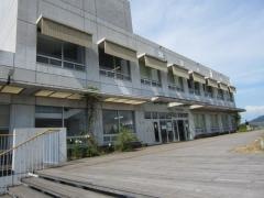 北九州学術研究都市学術情報センター図書館