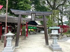 青井稲荷神社