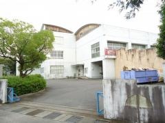 郡山小学校