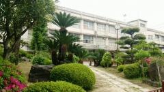 大阪市立十三中学校