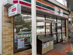 セブンイレブン　岸里玉出駅前店