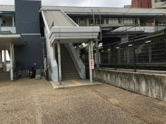 山城多賀駅