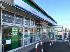 ファミリーマート　つがる市役所前店