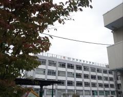 曳舟小学校