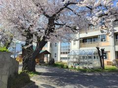 塩尻西小学校