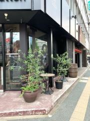 ルーシーアンドグラットン