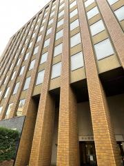 岡谷鋼機株式会社
