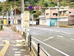 「肥田橋」バス停留所