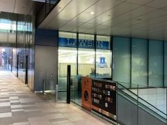 ローソン　東京スクエアガーデン店
