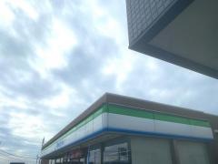 ファミリーマート　田原本十六面店