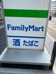 ファミリーマート　烏丸五条店