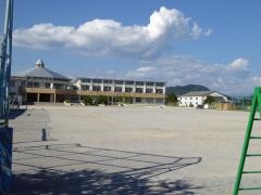 一色小学校
