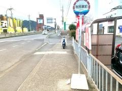 「税務署前」バス停留所