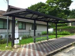 「和束小学校」バス停留所