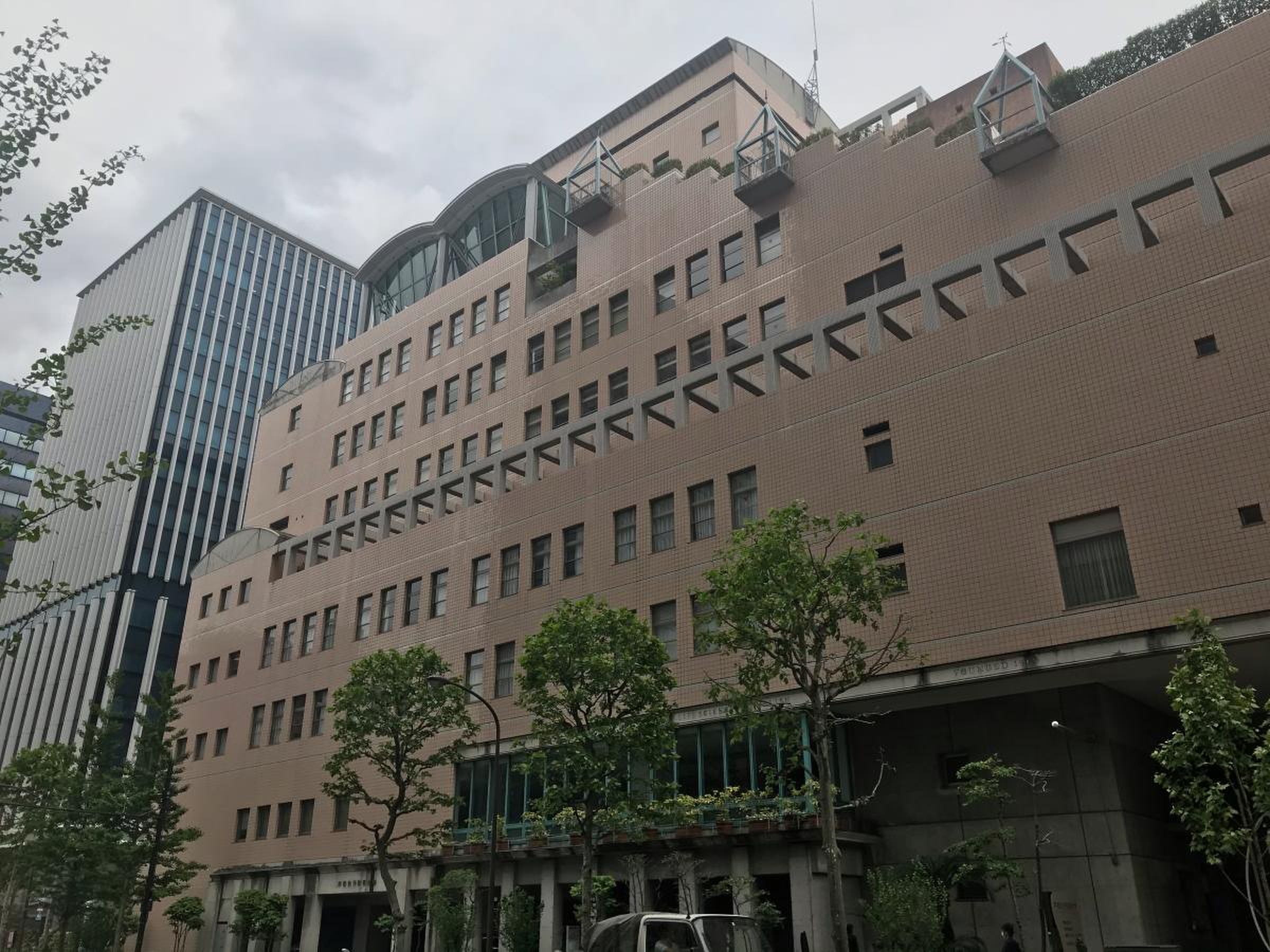 戸板 女子 短期 大学