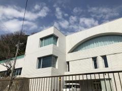 葉山町立図書館