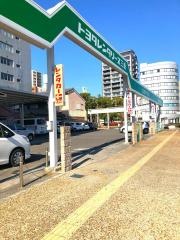 トヨタレンタリース三重四日市駅前店