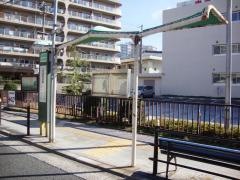「大阪福島税務署」バス停留所
