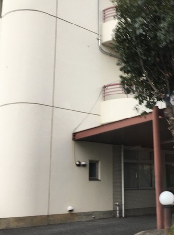 里仁館 施設外観