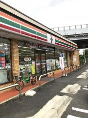 セブンイレブン　水口町松尾店
