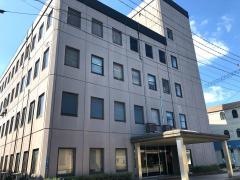 伏木海陸運送株式会社