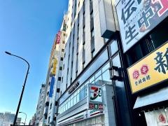 ベッセルイン栄駅前
