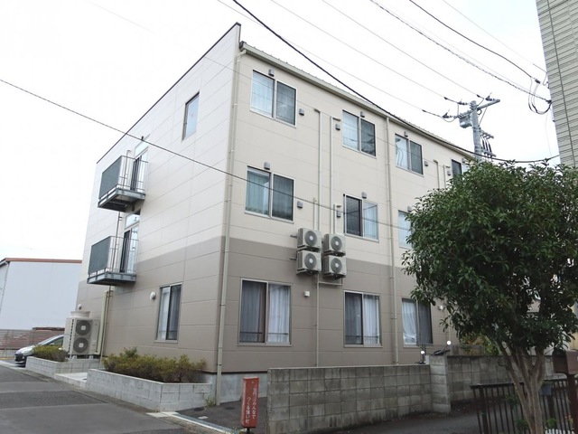 ふるさとホーム厚木妻田 施設外観