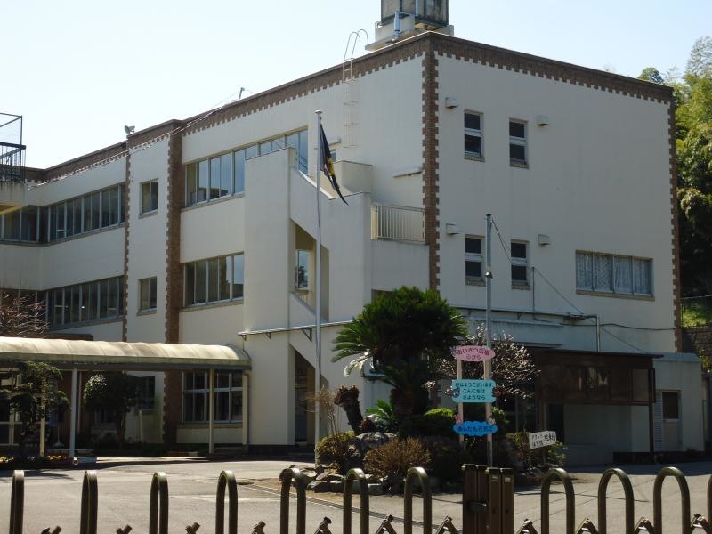 長柄小学校