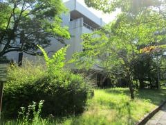 広島市立中央図書館