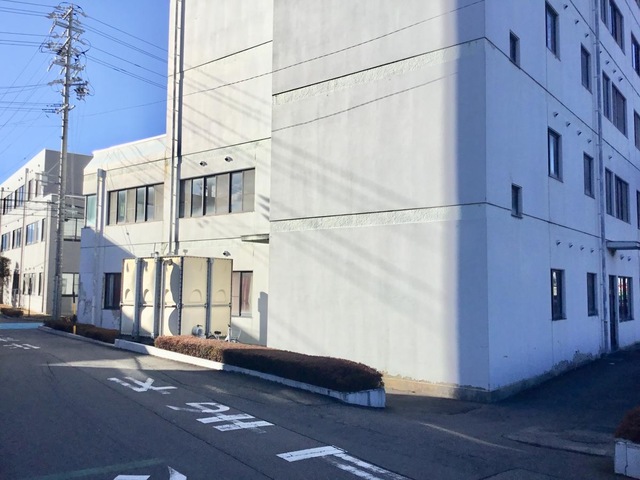 ロングライフ塩尻 施設外観