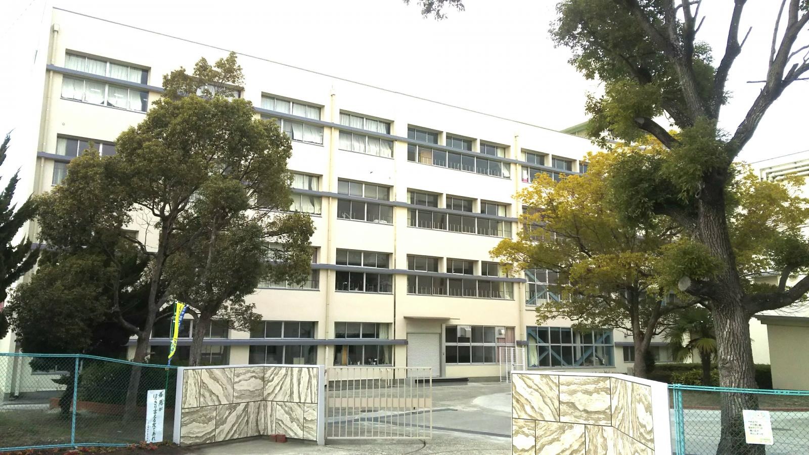 天王寺川中学校