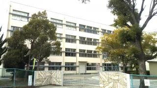 伊丹市立天王寺川中学校