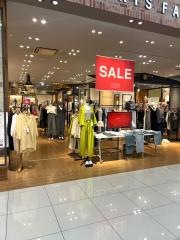 ＬＯＷＲＹＳ　ＦＡＲＭ　イオンモールつくば店