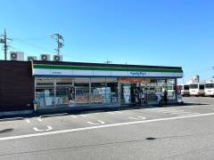 ファミリーマート　知立東海道店